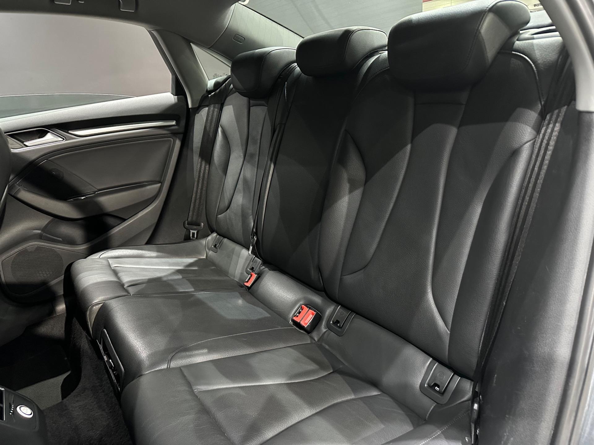 Audi A3 sedan 1.4 tfsi prestige plus 2021