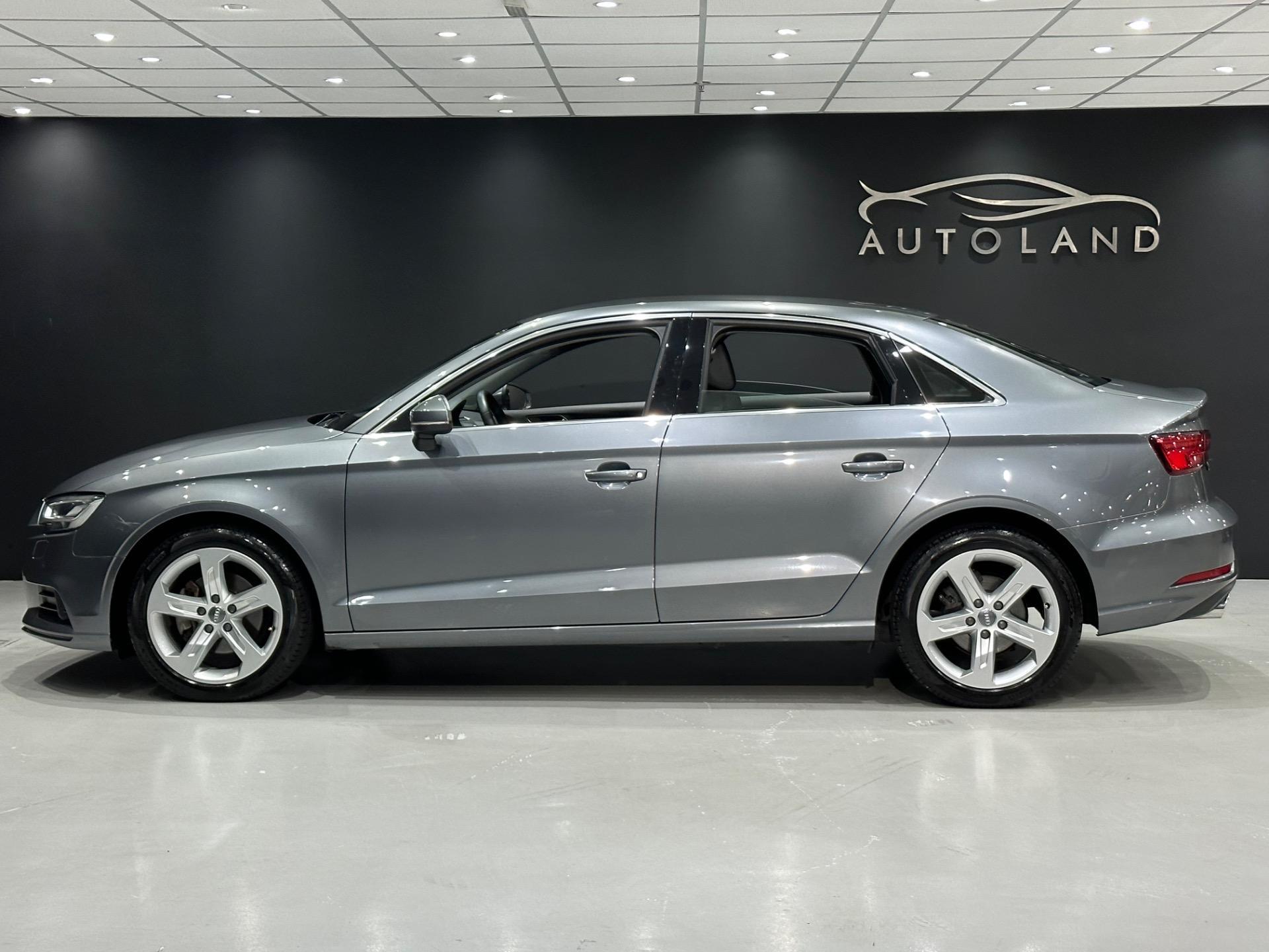 Audi A3 sedan 1.4 tfsi prestige plus 2021