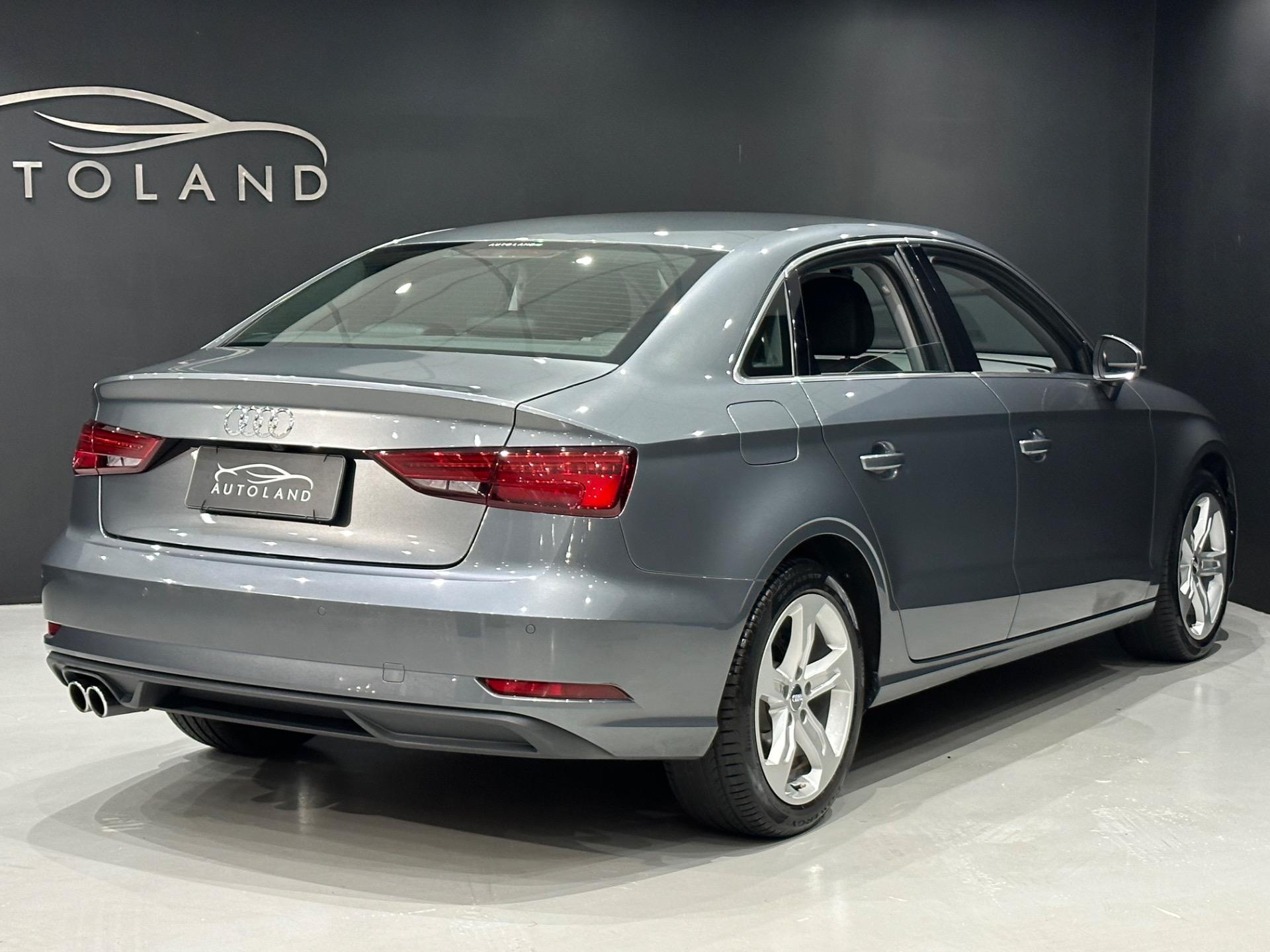 Audi A3 sedan 1.4 tfsi prestige plus 2021