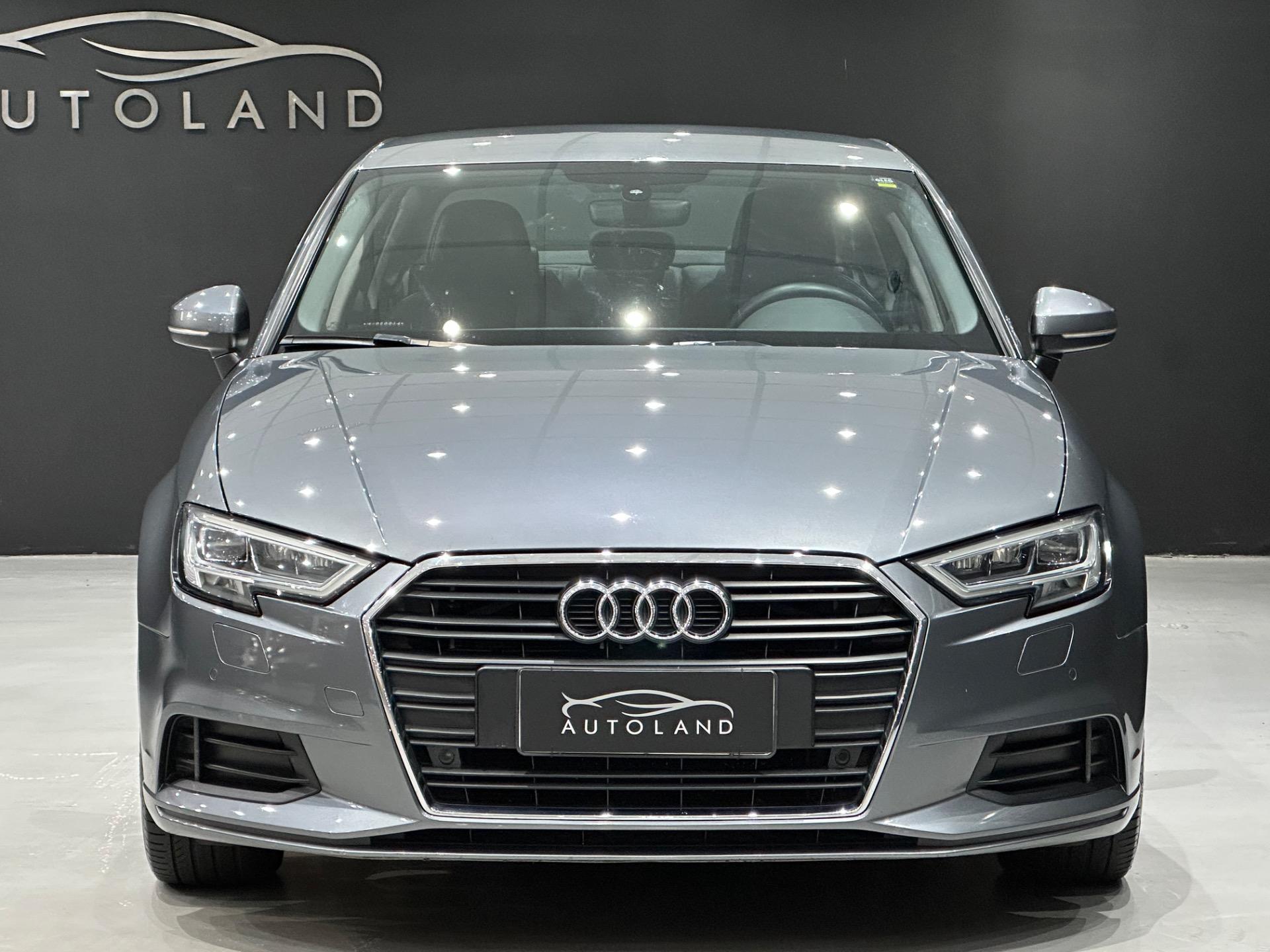 Audi A3 sedan 1.4 tfsi prestige plus 2021