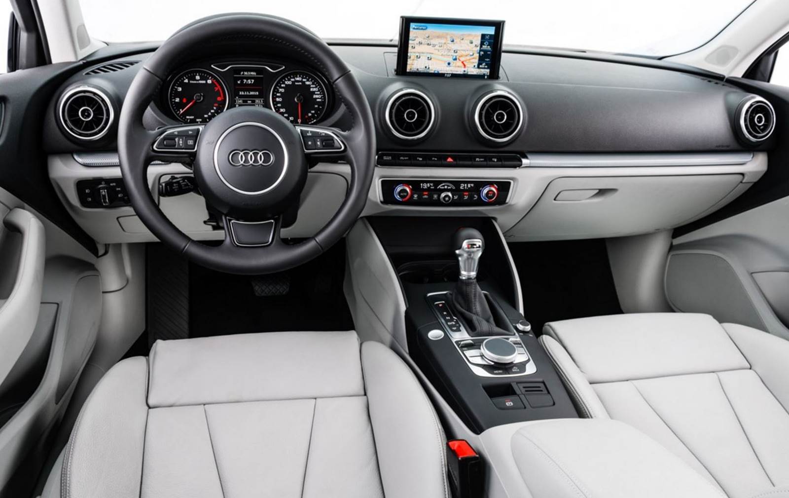 Audi A3 sedan 2.0 tfsi