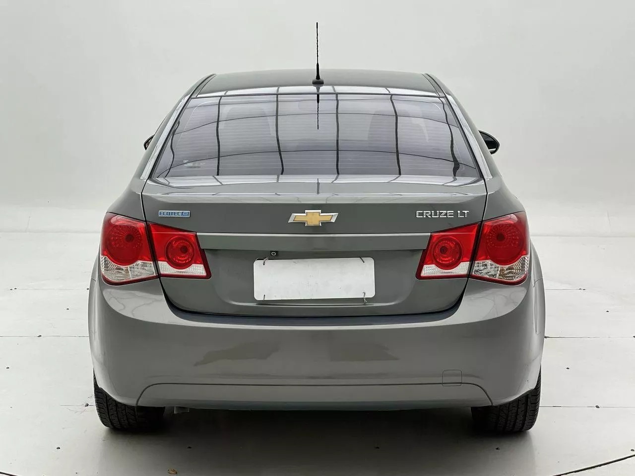chevrolet cruze sedan 2013