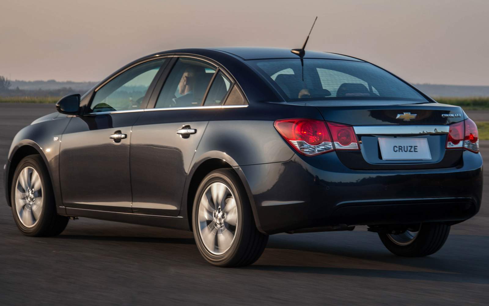 chevrolet cruze sedan 2016