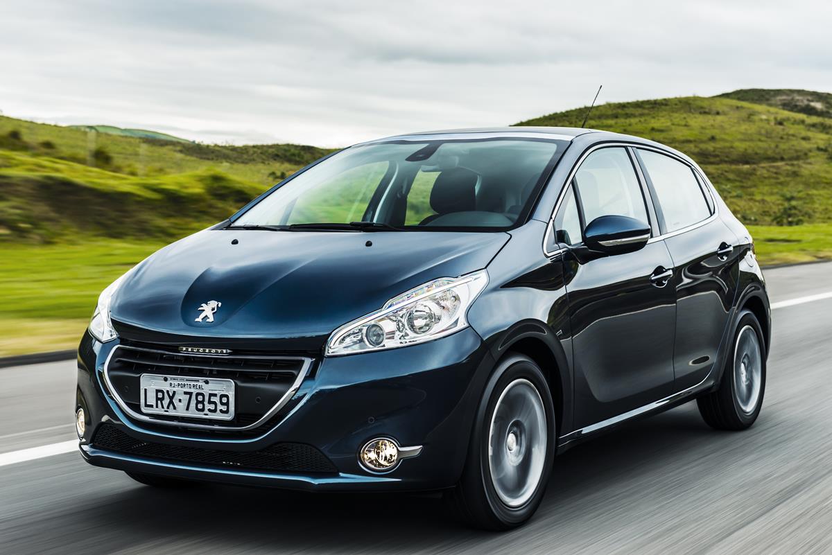 Peugeot 208 usado preço