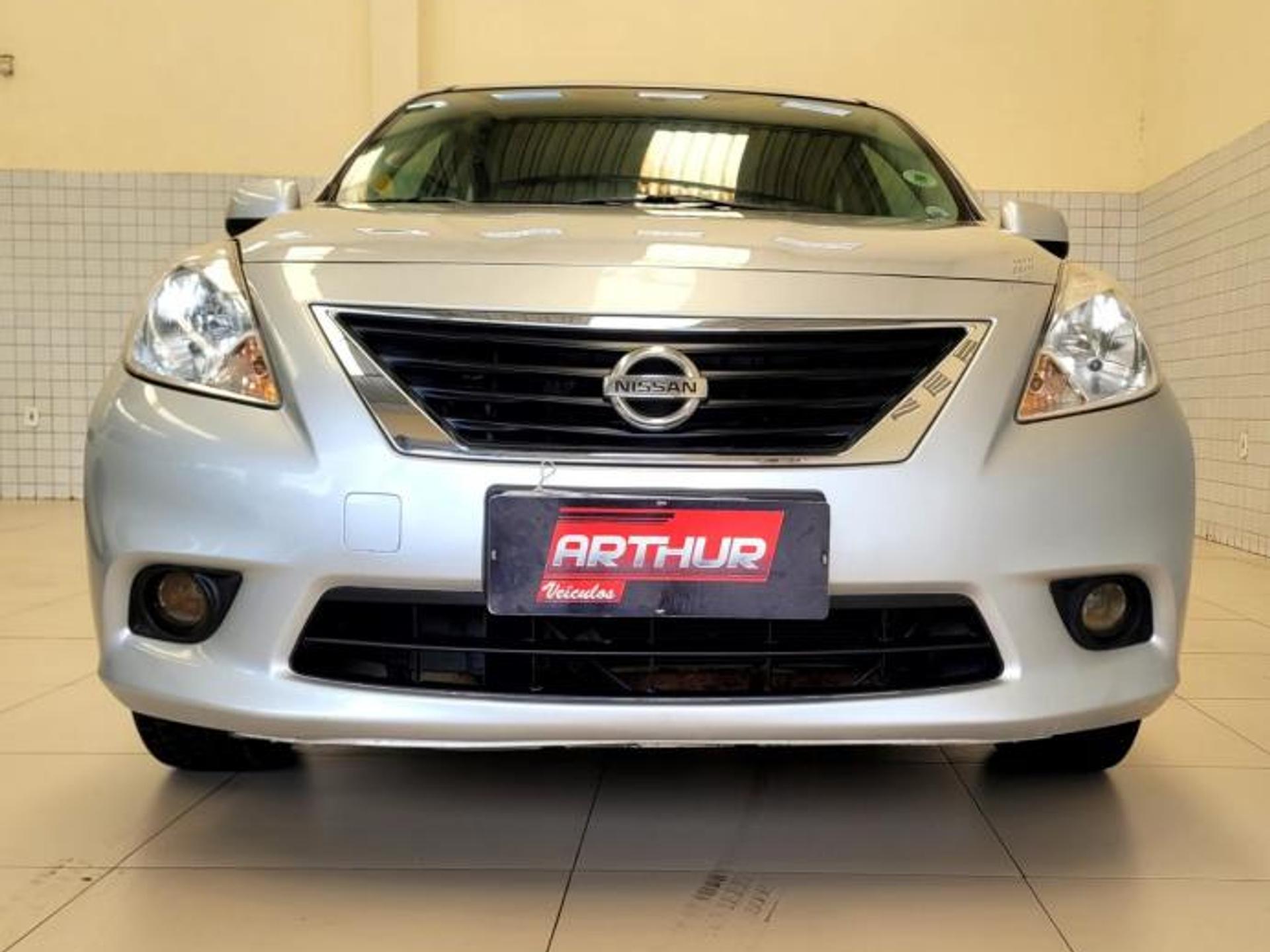 Nissan Versa 2012