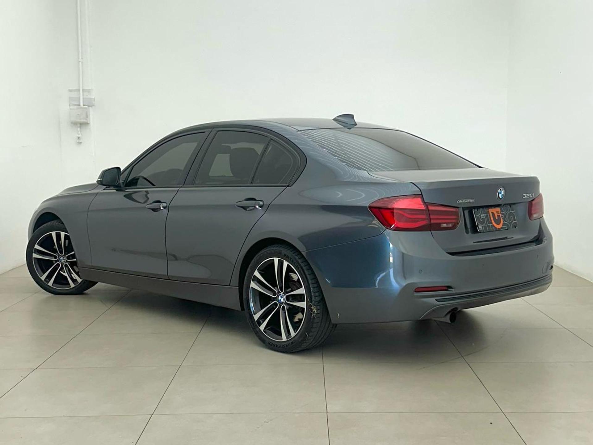 bmw 320i activflex 2018