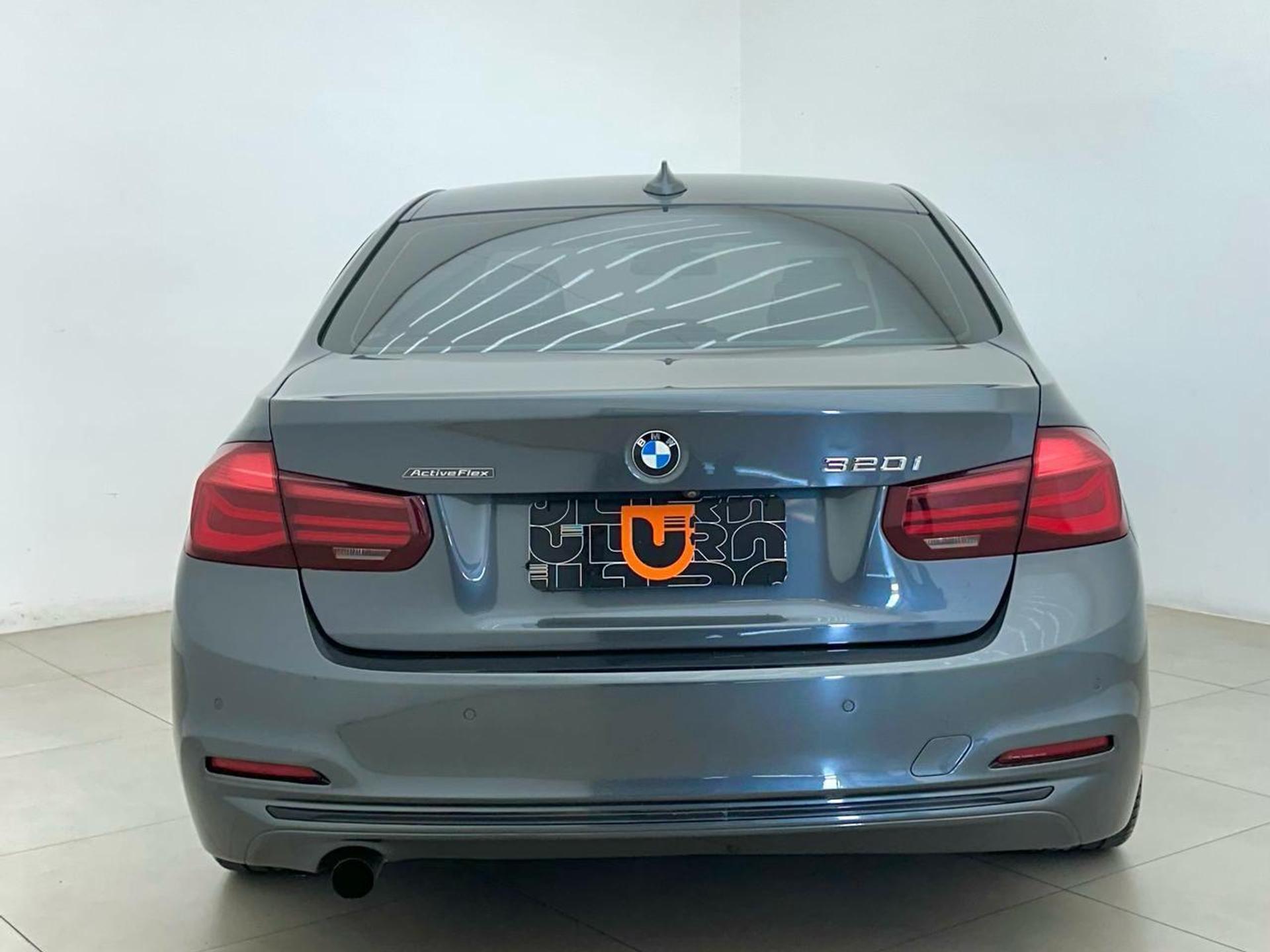 bmw 320i activflex 2018