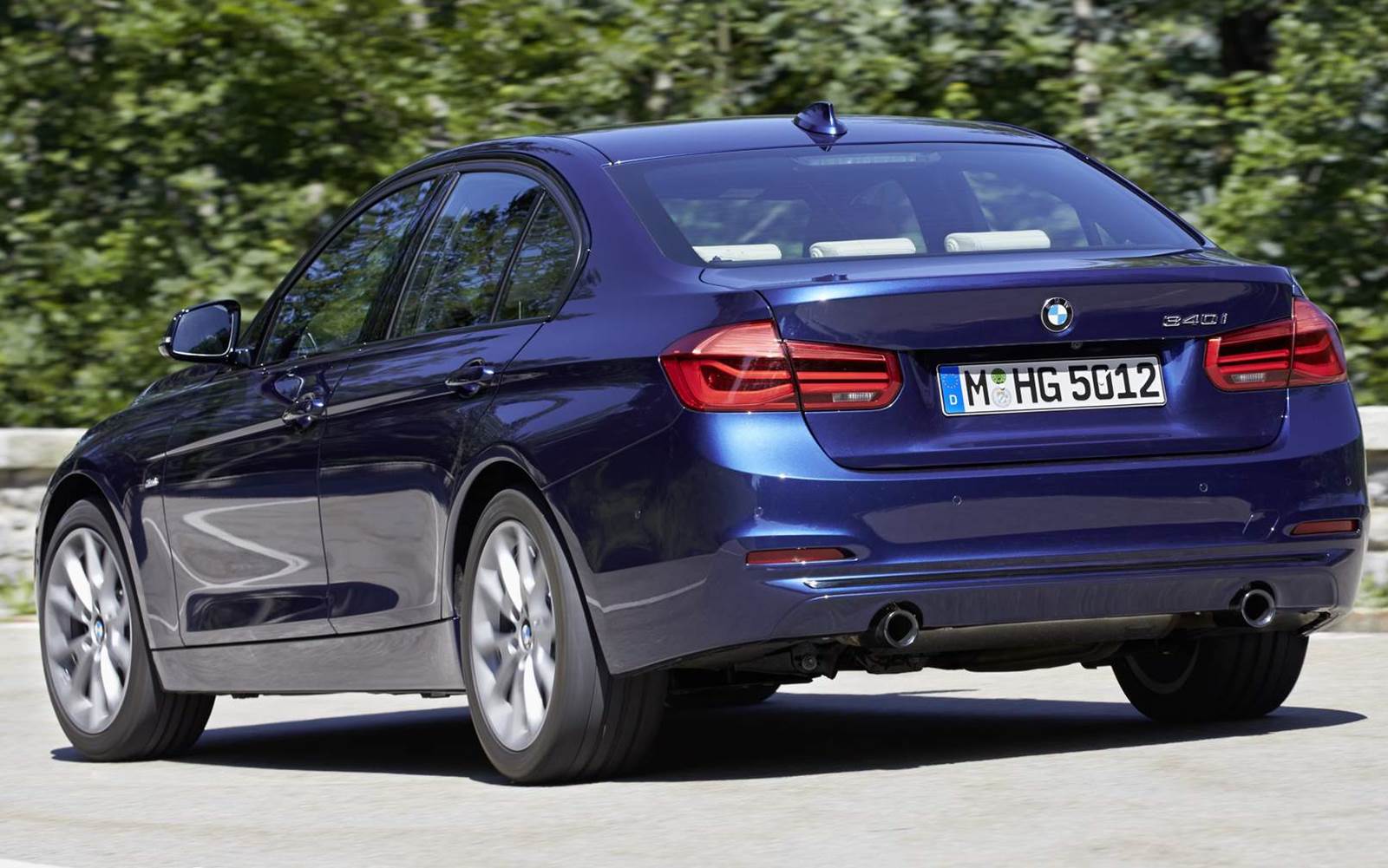 BMW 320i geração f30