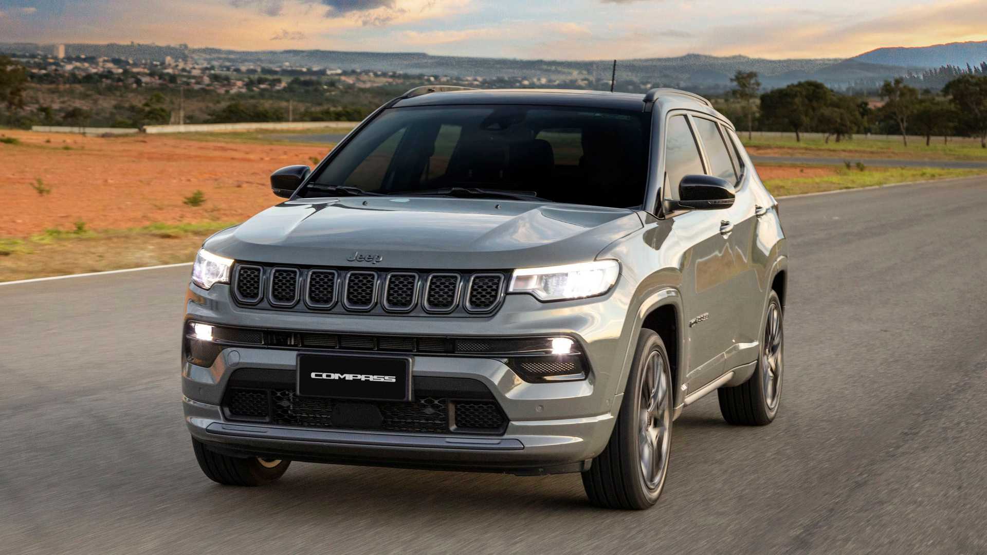 Jeep Compass preço janeiro 2024