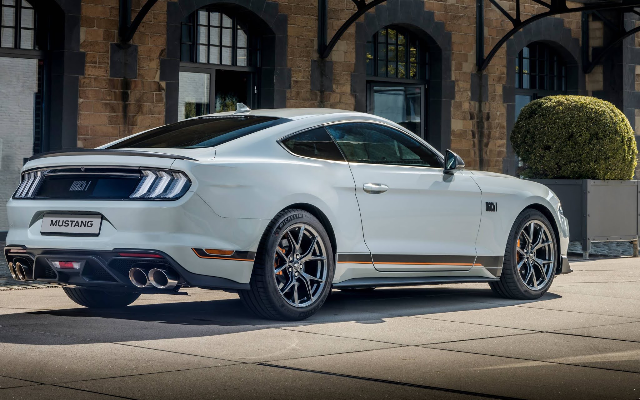 quanto custa um ford mustang