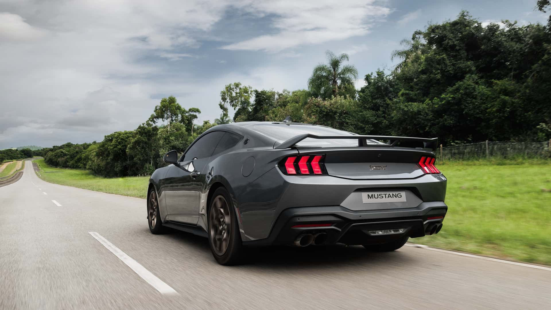 ford mustang gt manual 2025