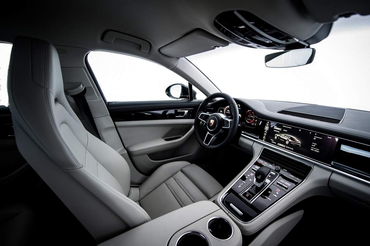 porsche panamera 4s 2027