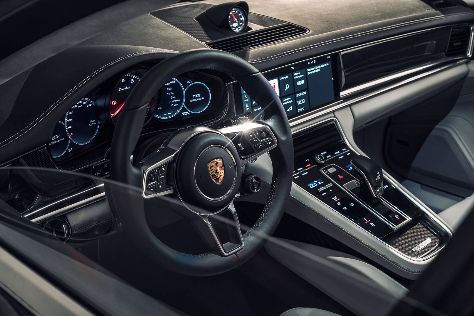 porsche panamera 4s 2027