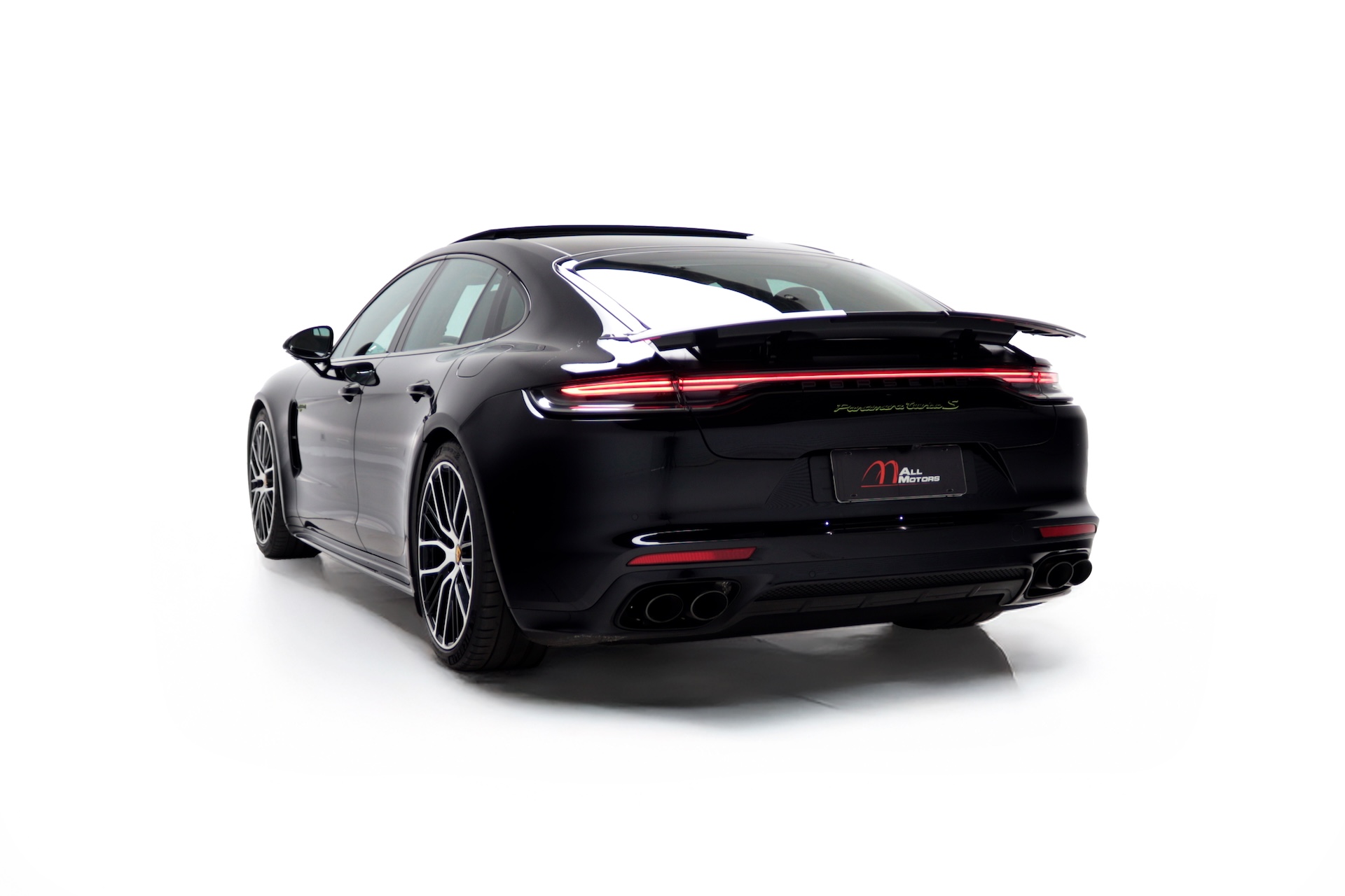 Porsce Panamera V8 E Hybrid 2022