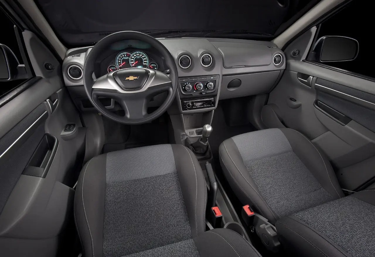 Chevrolet Prisma 2012