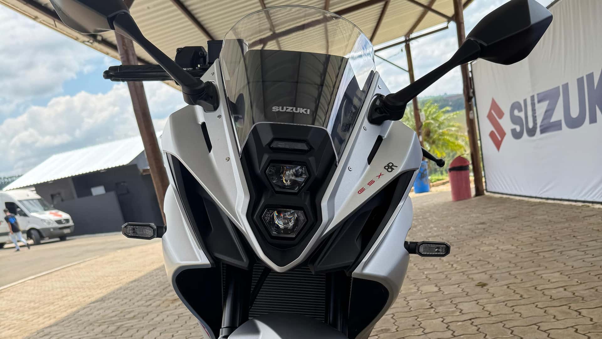 Suzuki GSX 8R