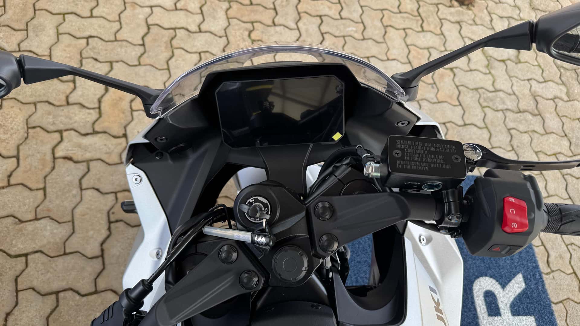 Suzuki GSX 8R