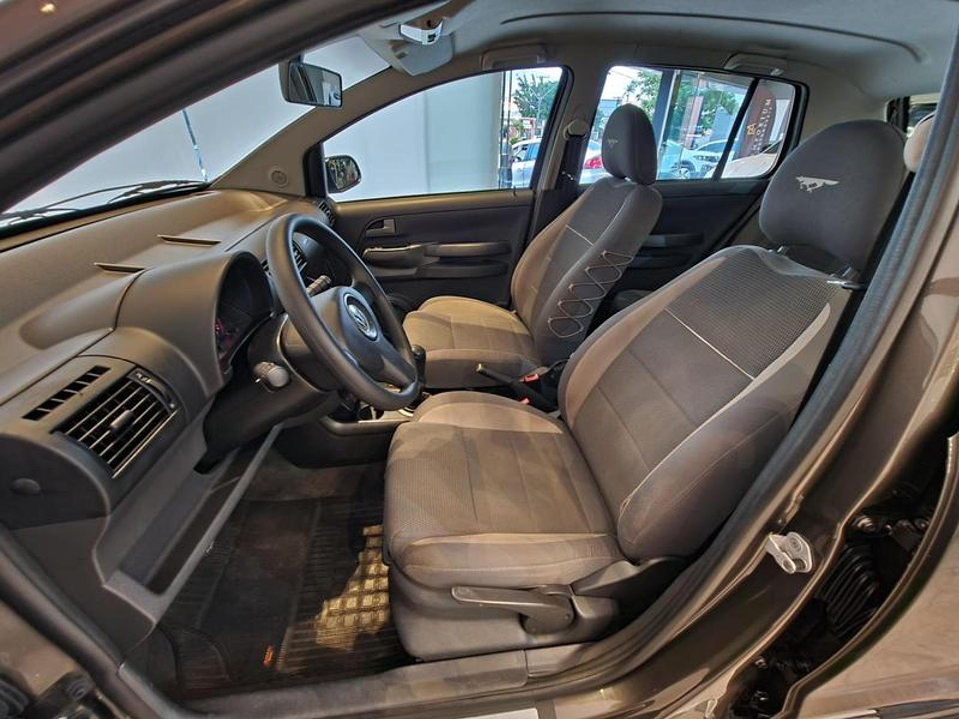 quanto custa um Volkswagen Crossfox