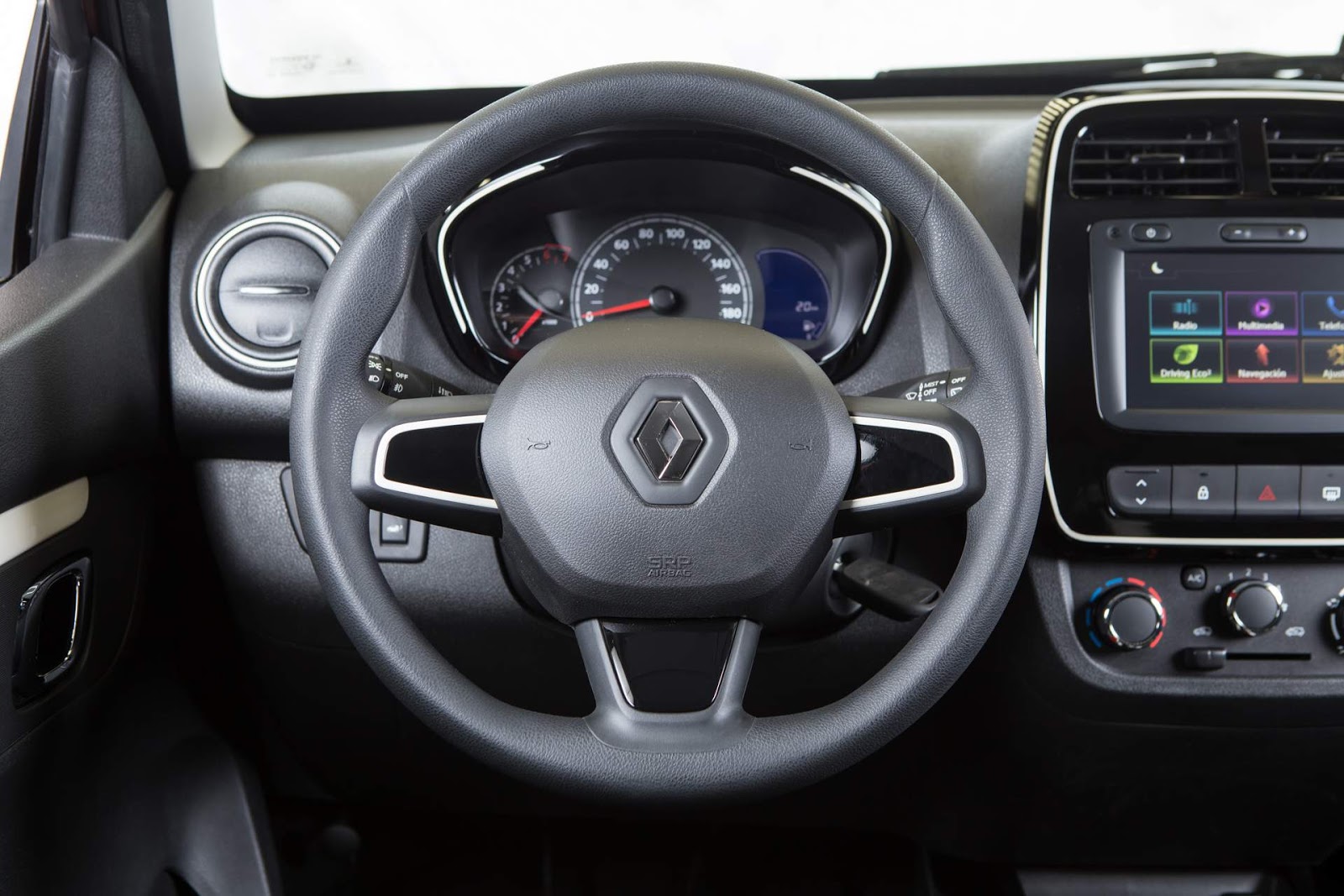 renault kwid outsider