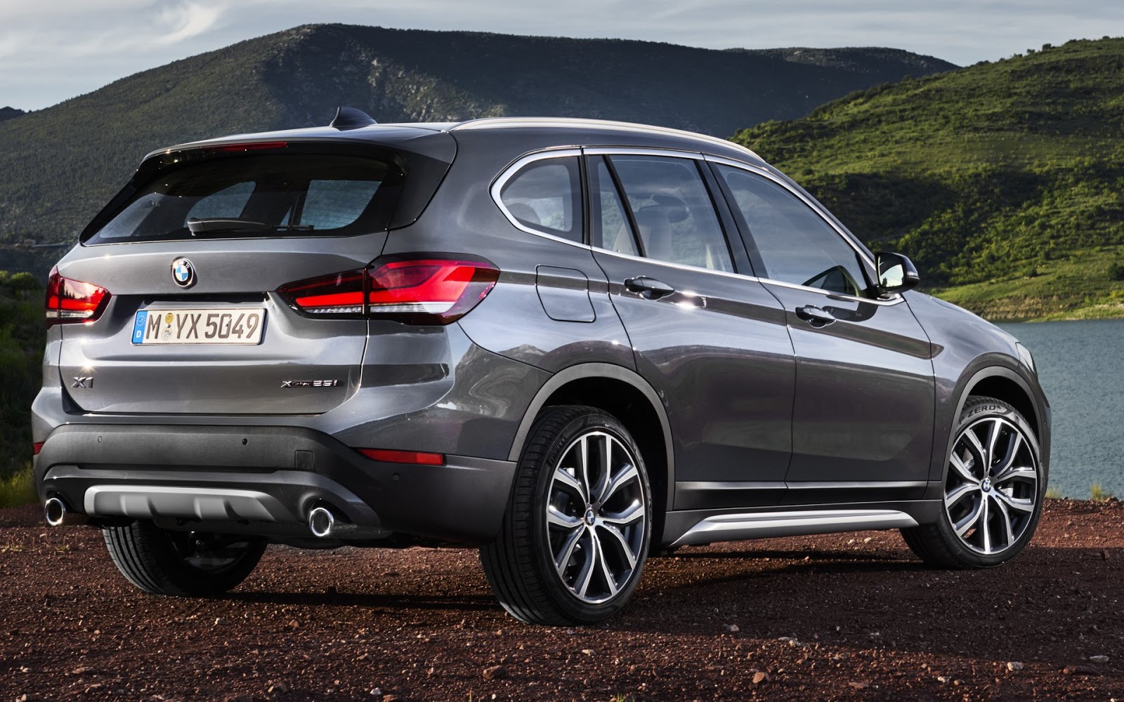 bmw x1 2020