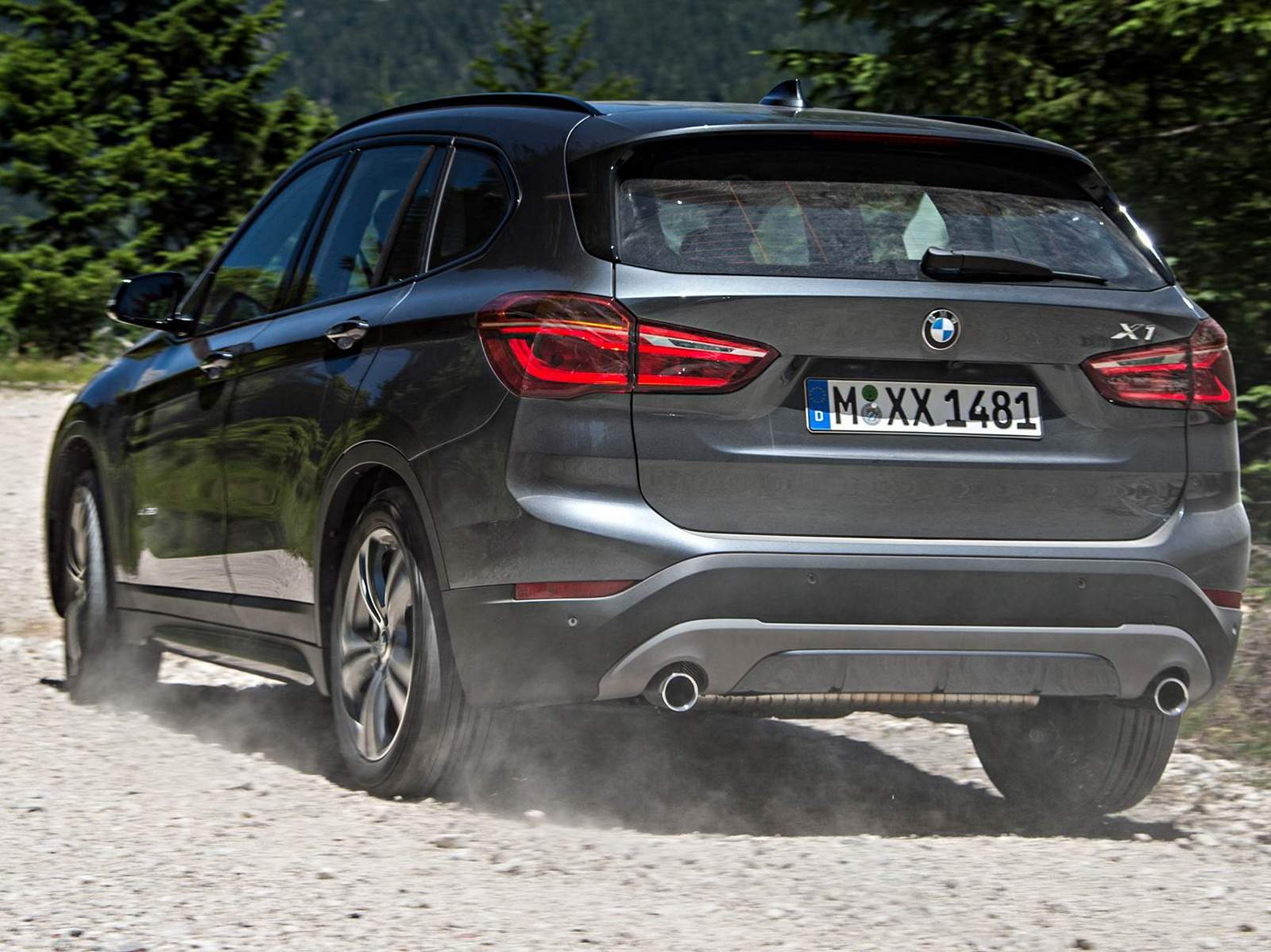 bmw x1 2016