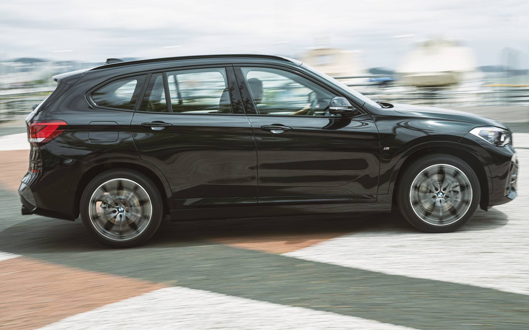 bmw x1 25 years 2021