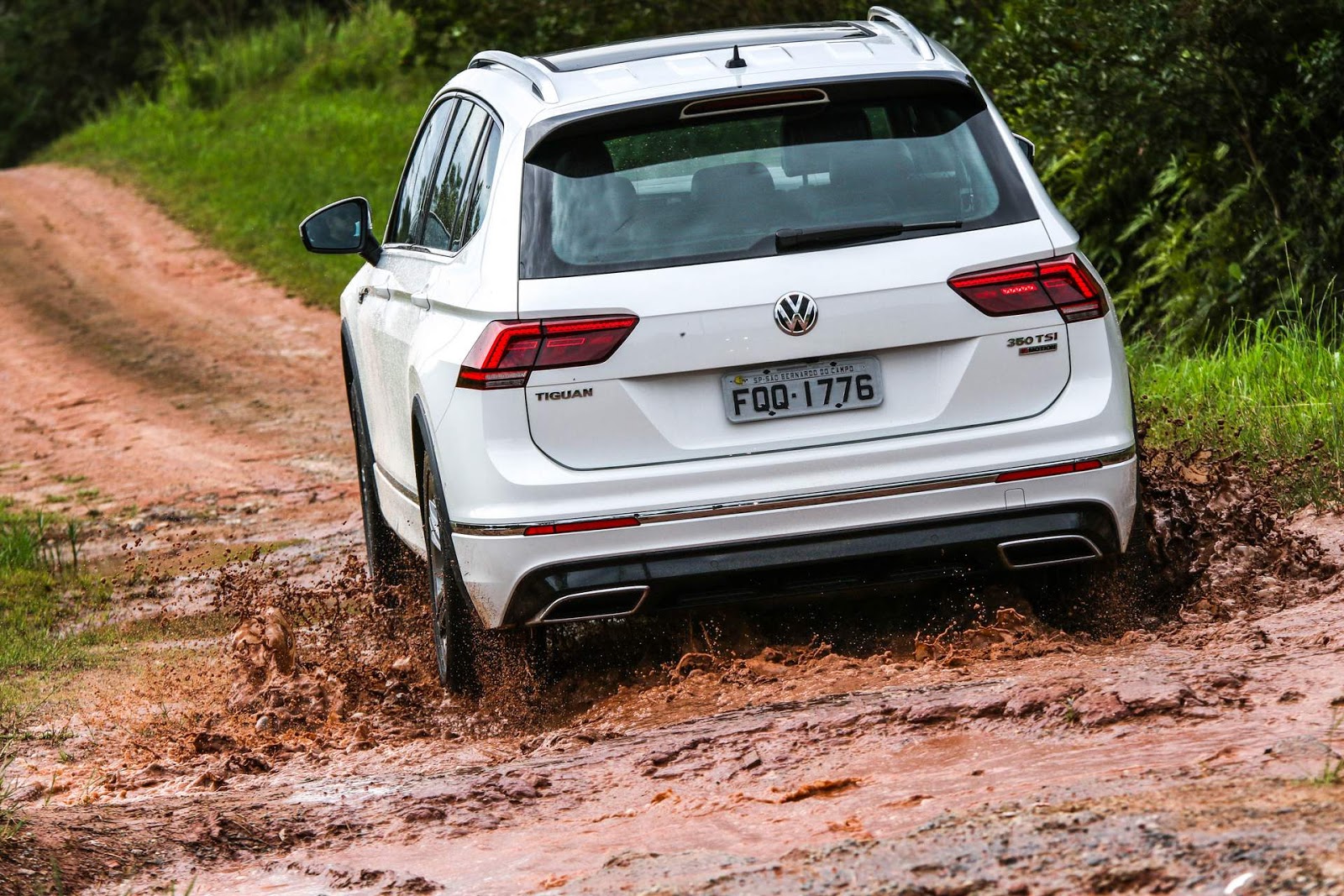 volkswagen tiguan r line 350 tsi