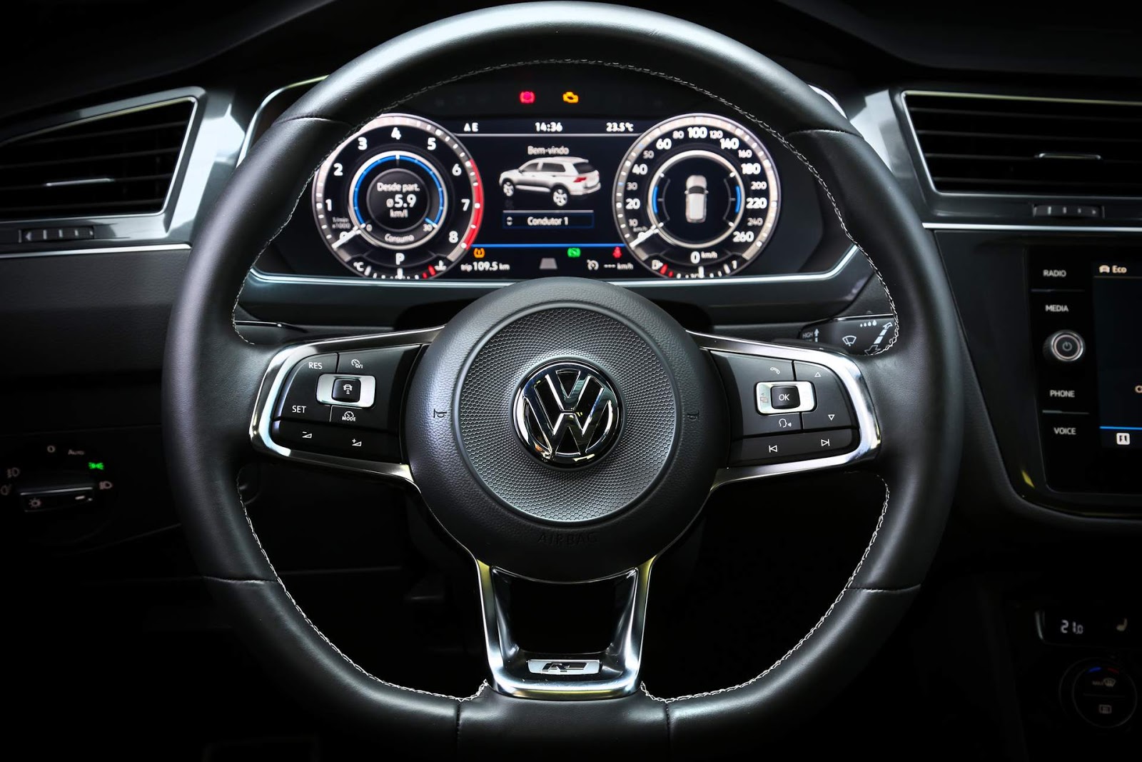 volkswagen tiguan r line 350 tsi