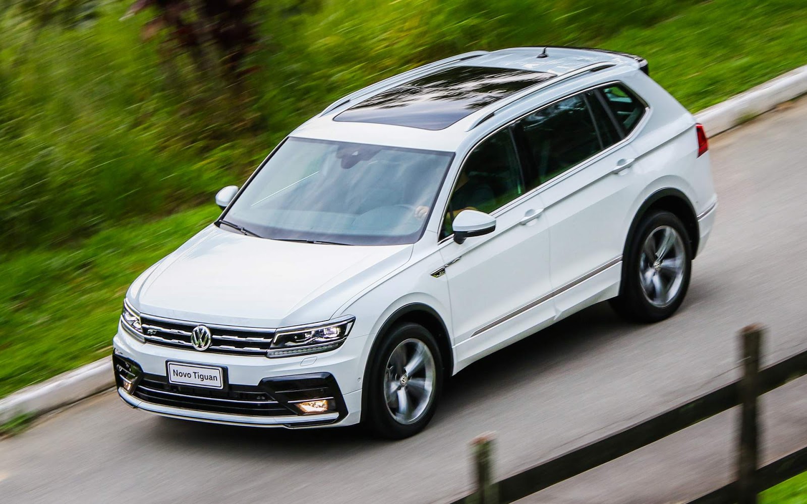 volkswagen tiguan r line 350 tsi