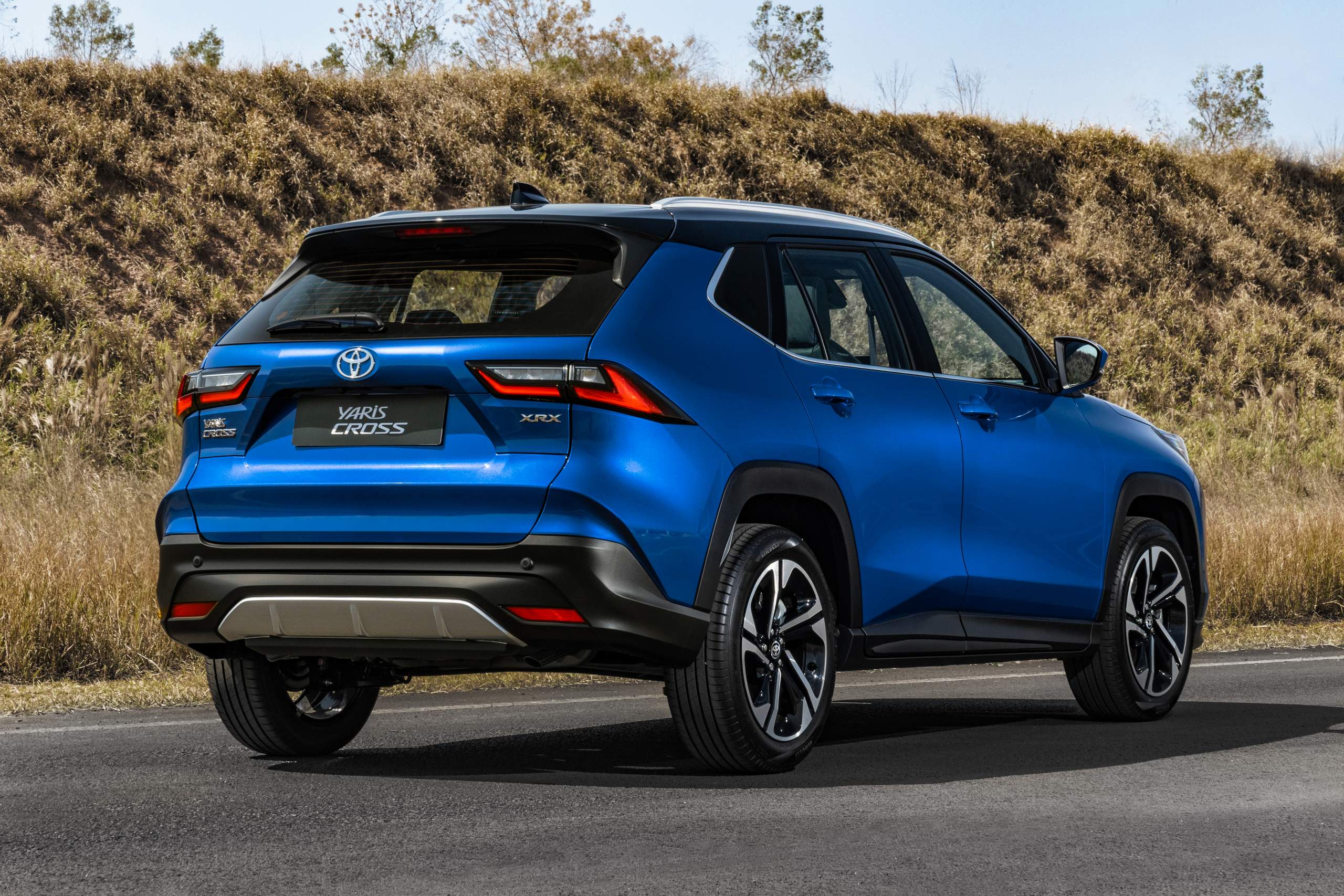 toyota yaris cross 2026