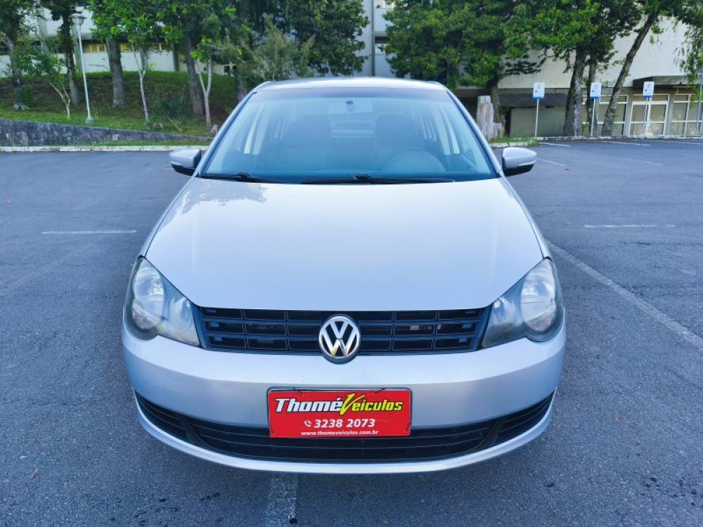 Polo sedan 2012