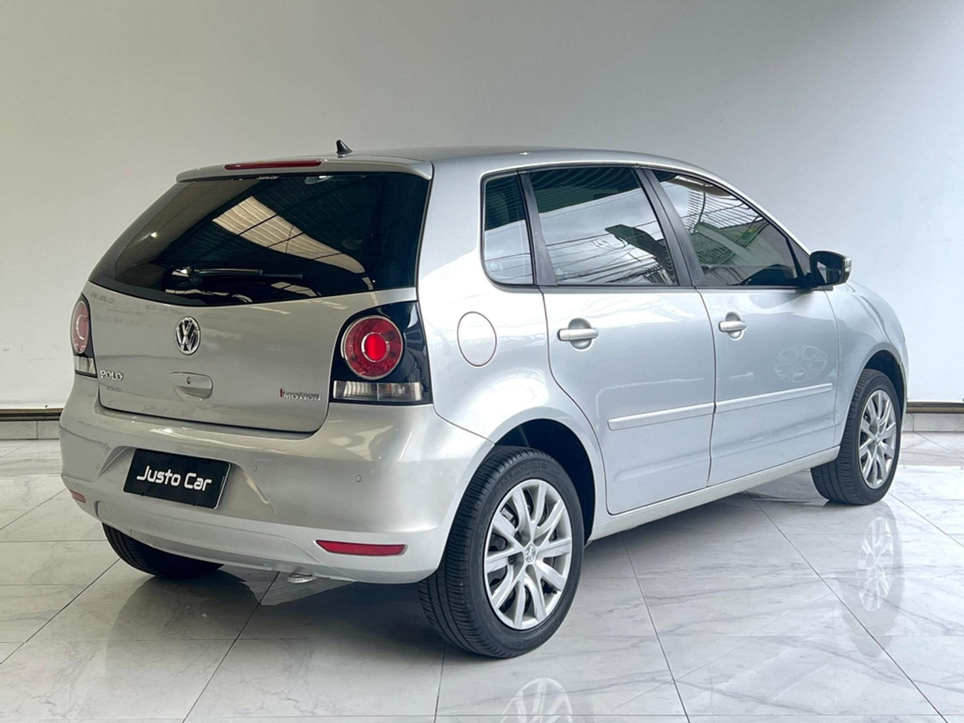 Volkswagen Polo 1.6 hatch 2013