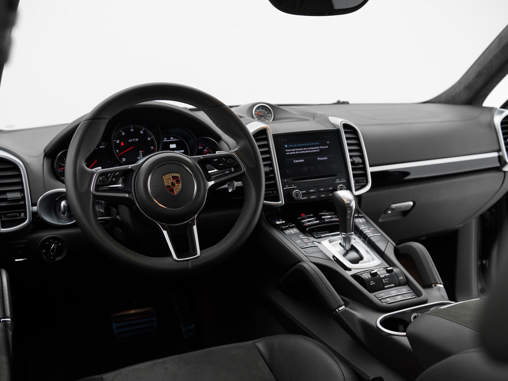 Porsche Cayenne GTS 2017