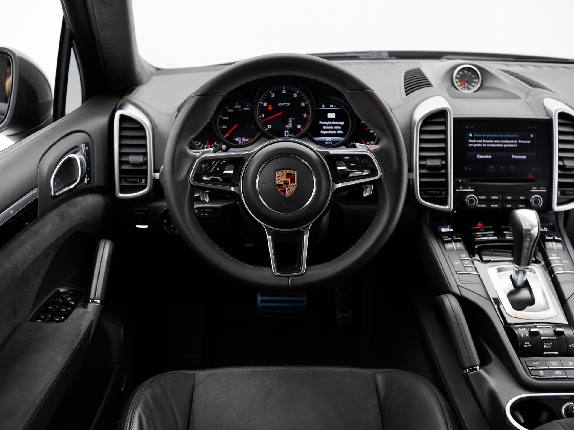Porsche Cayenne GTS 2017