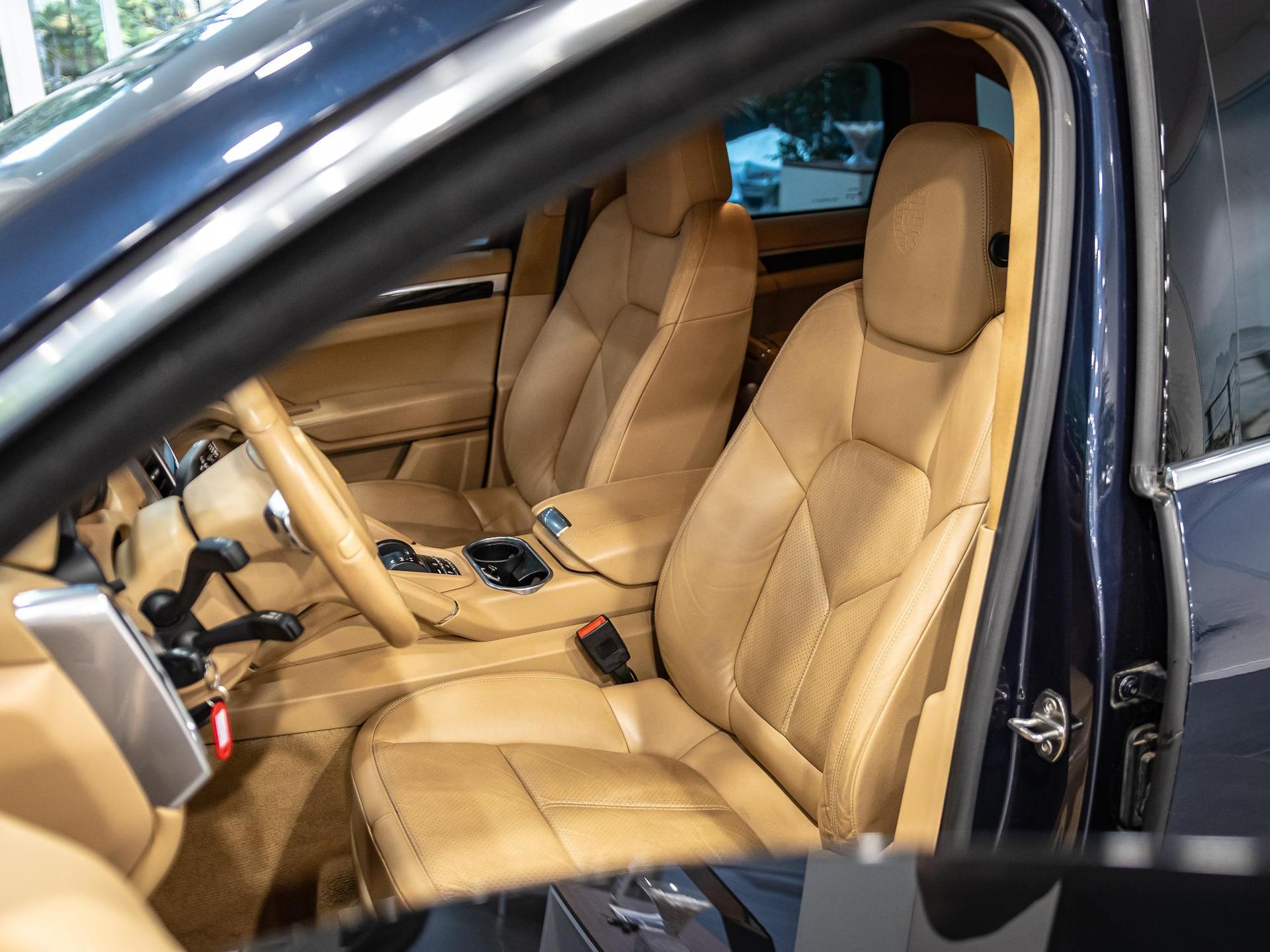Porsche Cayenne 2013