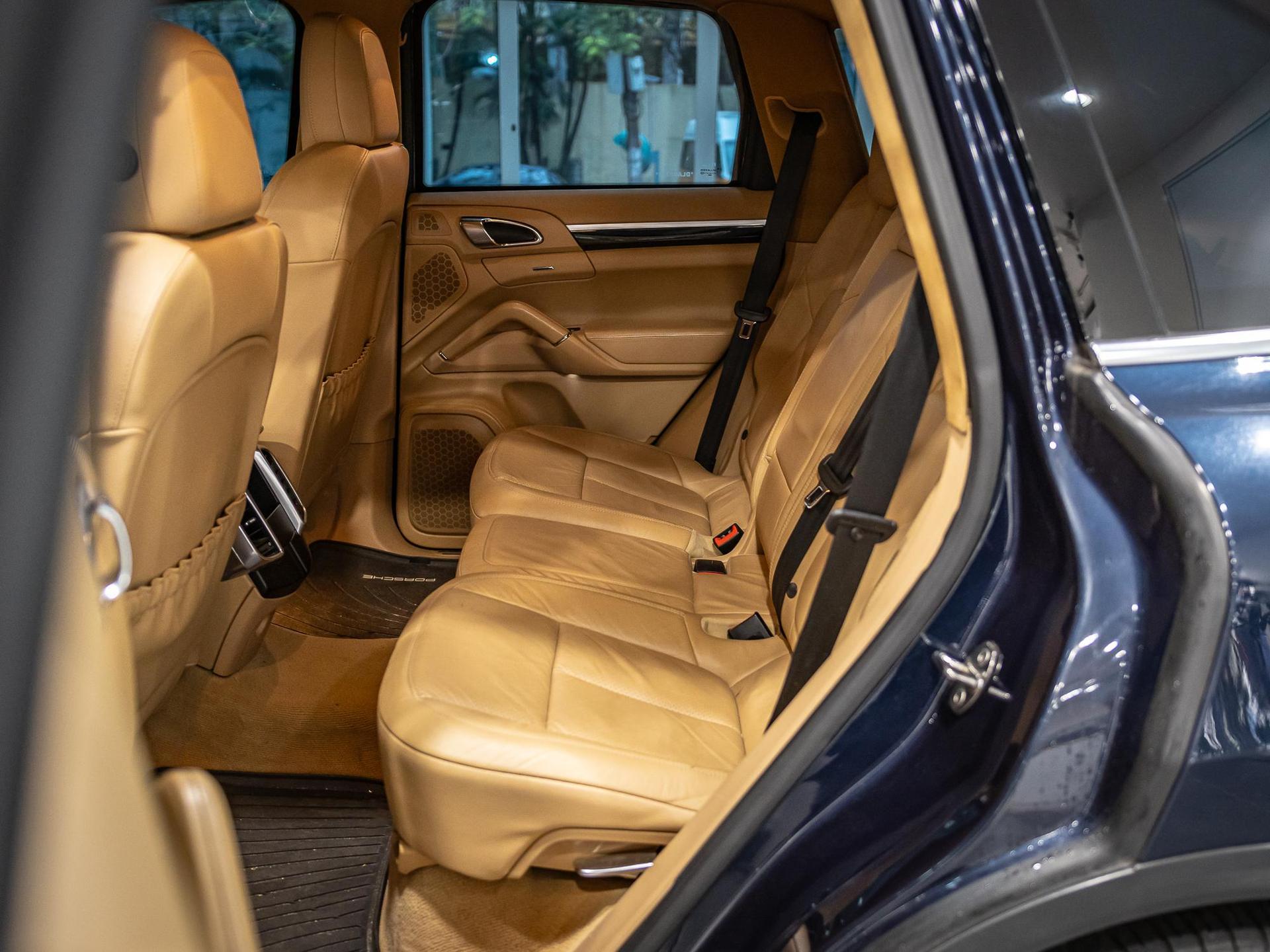 Porsche Cayenne 2013