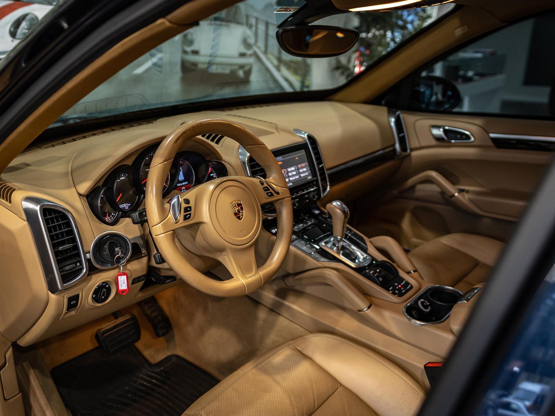 Porsche Cayenne 2013