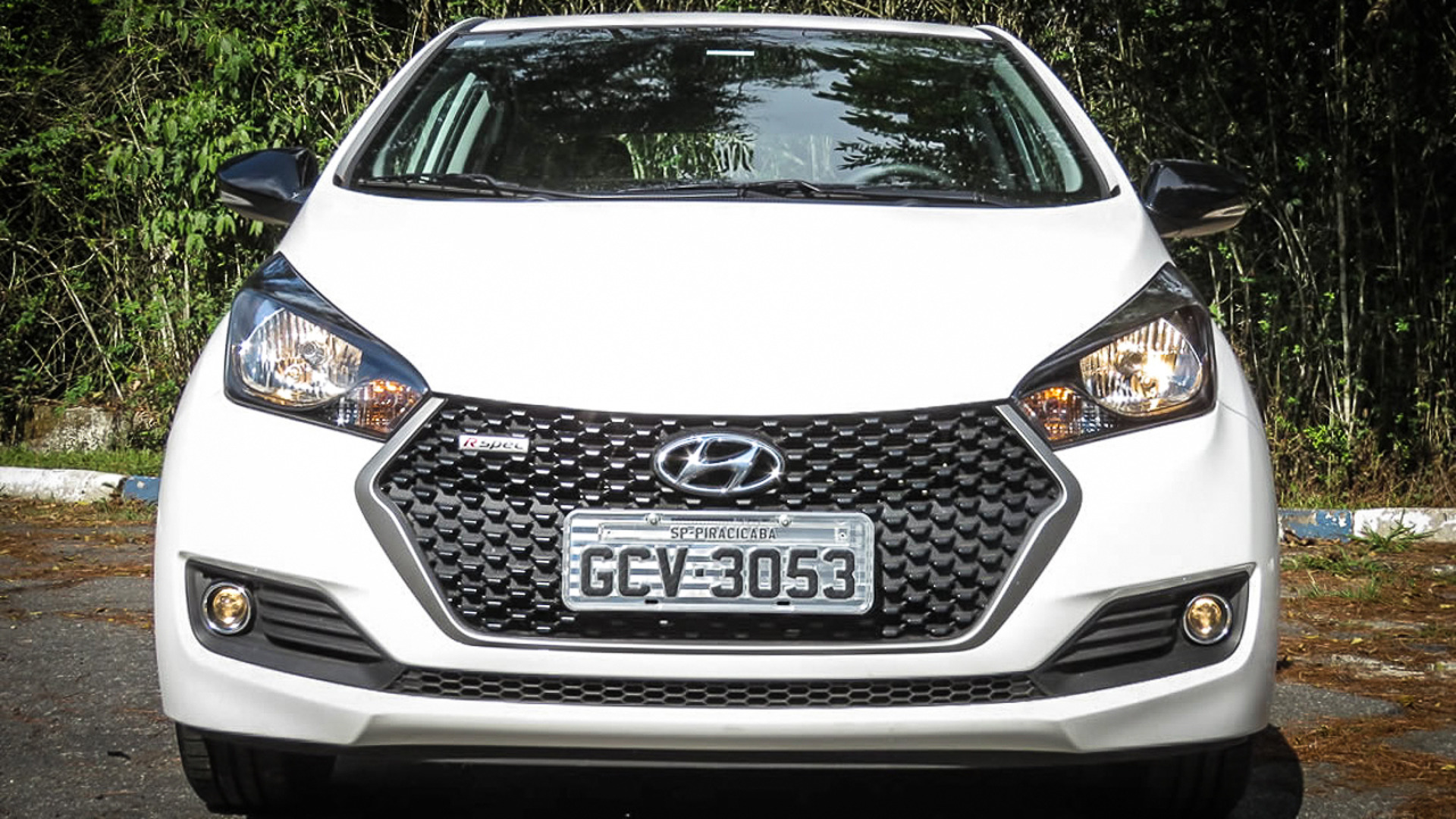 hyundai hb20 r spec 2017