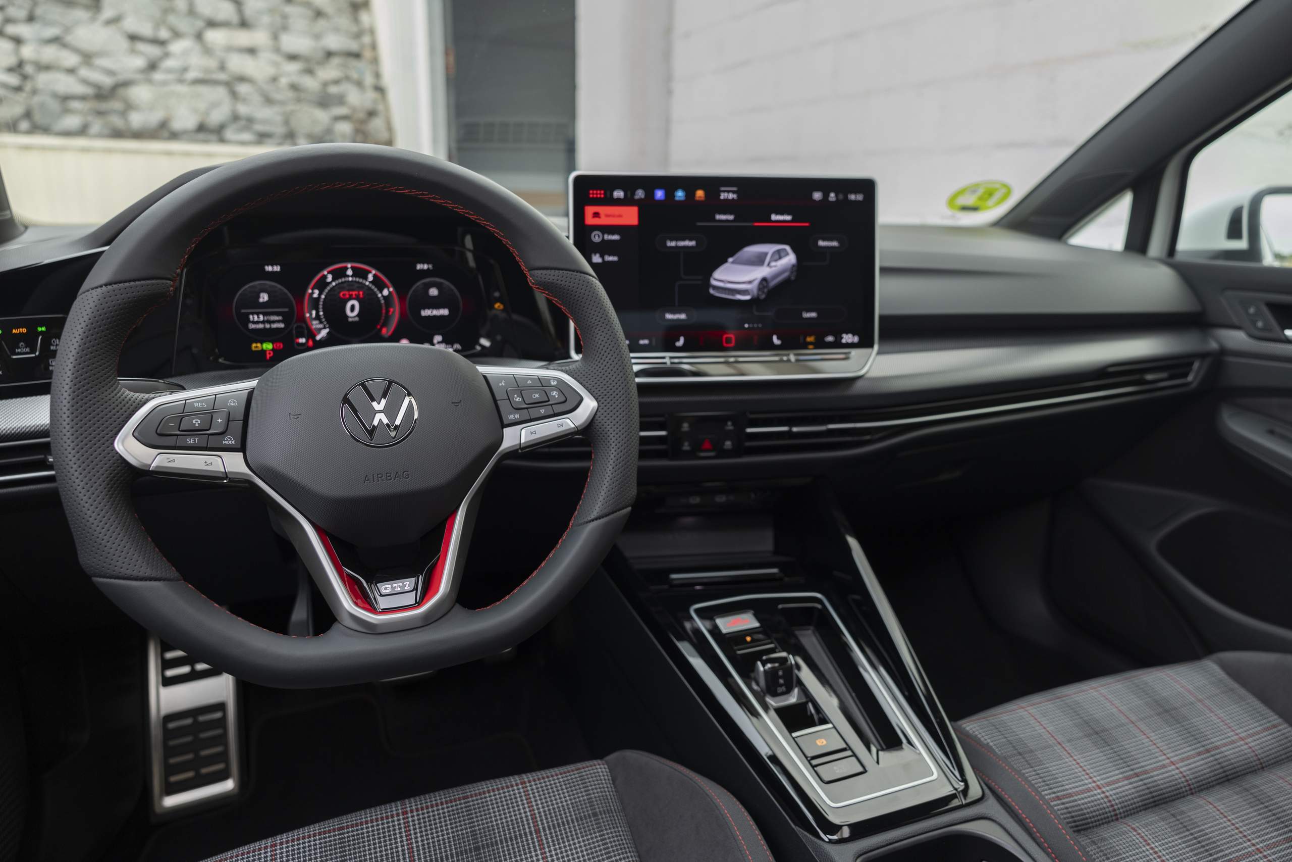 Volkswagen Golf GTI 2025
