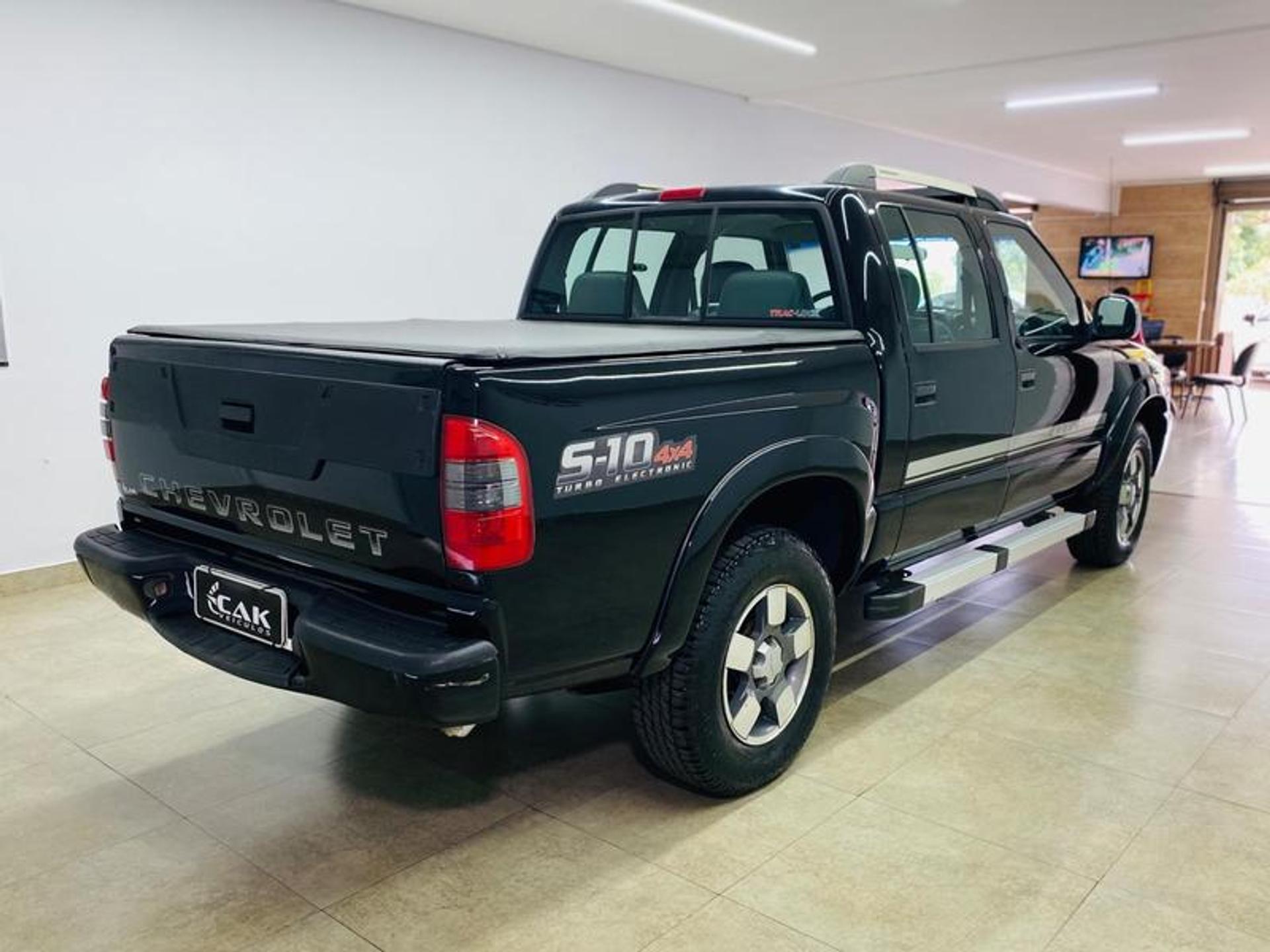 quanto custa uma Chevrolet S10