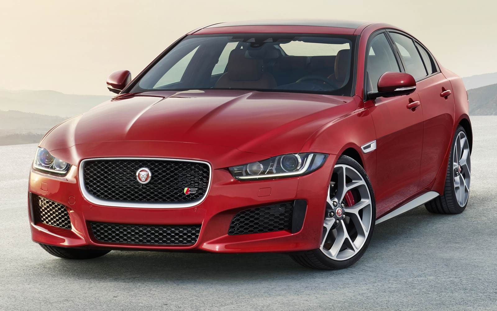 jaguar xe preço